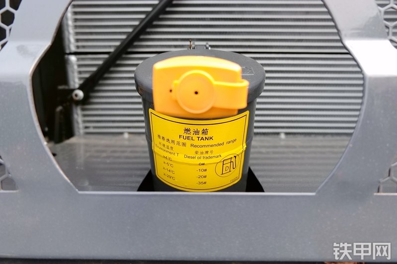 徐工LW600KV装载机局部