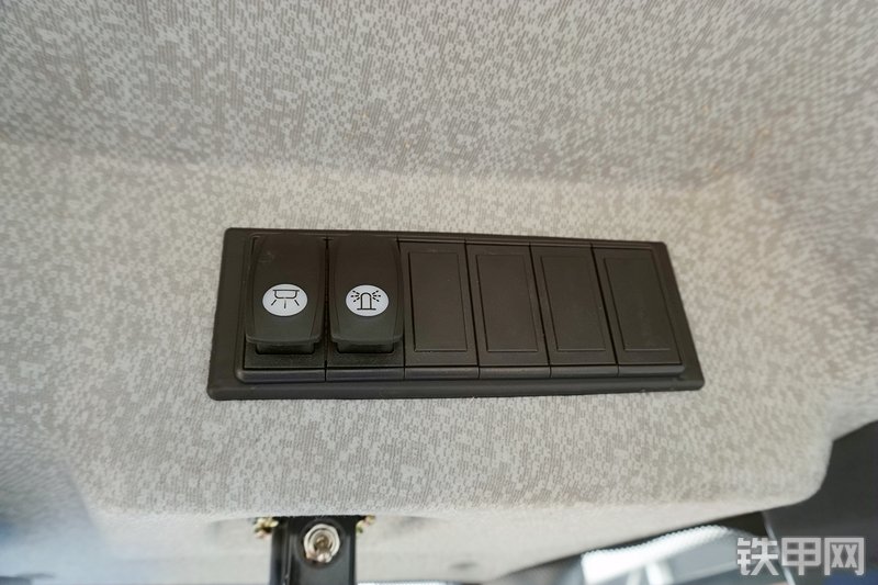 徐工LW500F装载机局部