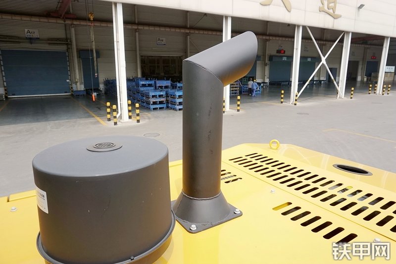 徐工LW500HV装载机局部