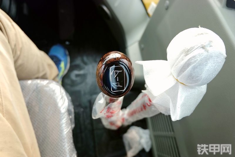 徐工LW500D装载机局部
