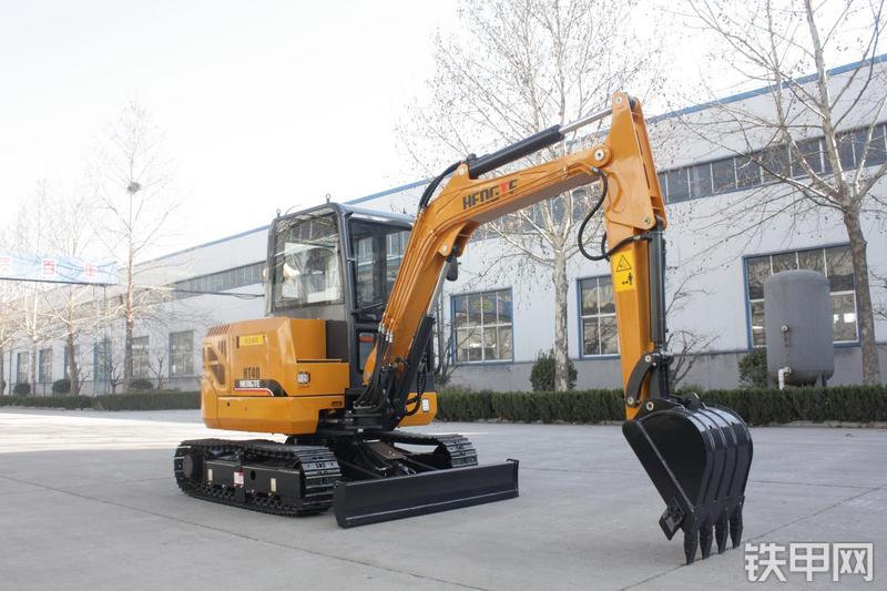 恒特重工HT40挖掘机整机外观