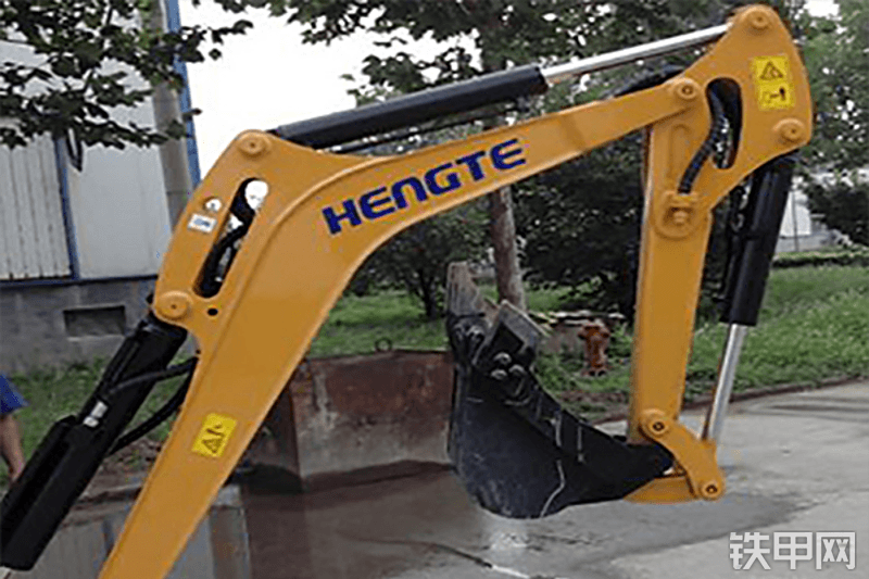 恒特重工HT21挖掘机局部