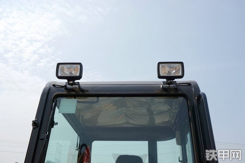 三一重工SY60C挖掘机局部