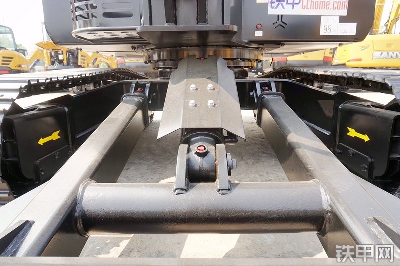 三一重工SY55C挖掘机局部