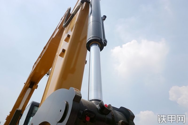 三一重工SY95C挖掘机局部