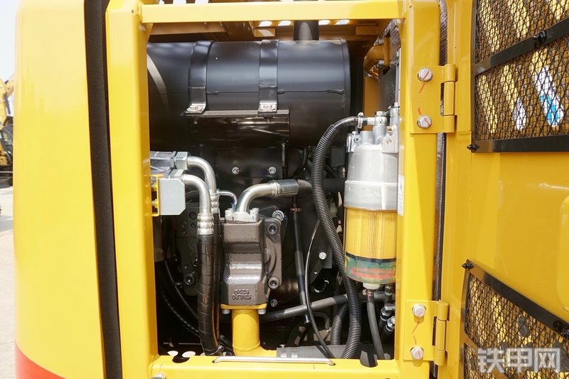 三一重工SY75C挖掘机局部