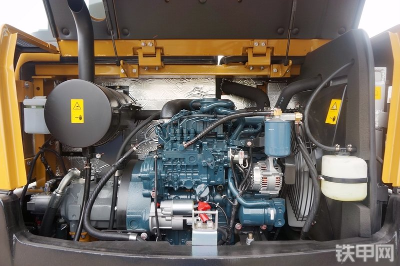 三一重工SY65W挖掘机局部