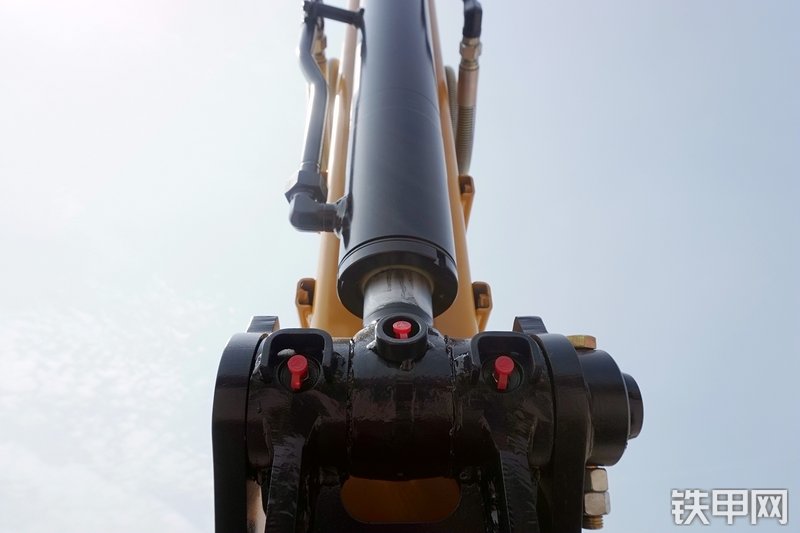 三一重工SY75C挖掘机局部