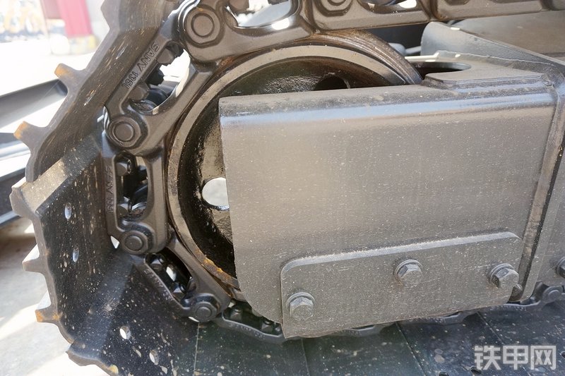 三一重工SY55U挖掘机局部