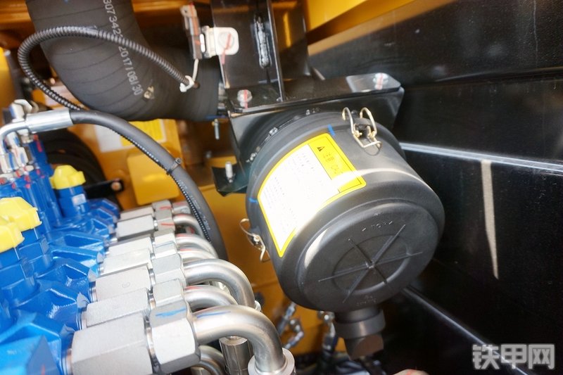 三一重工SY60C挖掘机局部