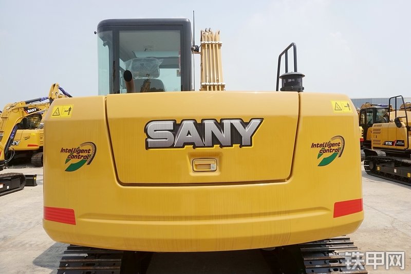 三一重工SY95C挖掘机整机外观