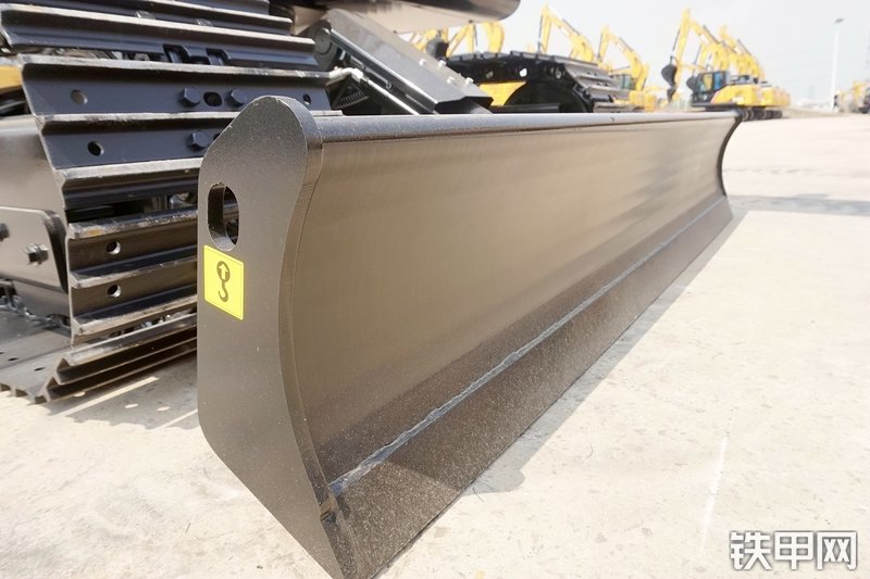 三一重工SY75C挖掘机局部