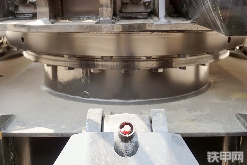 三一重工SY95C挖掘机局部