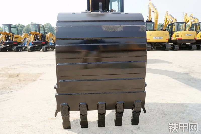 三一重工SY55C挖掘机局部