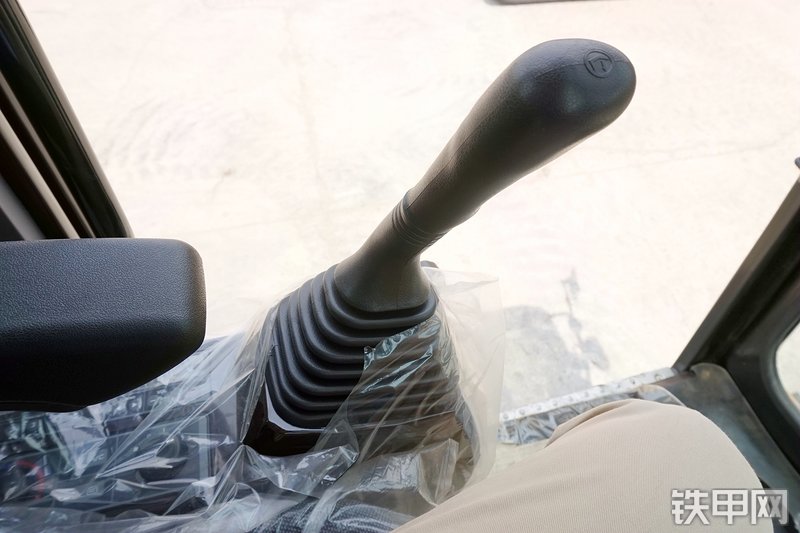 三一重工SY95C挖掘机局部