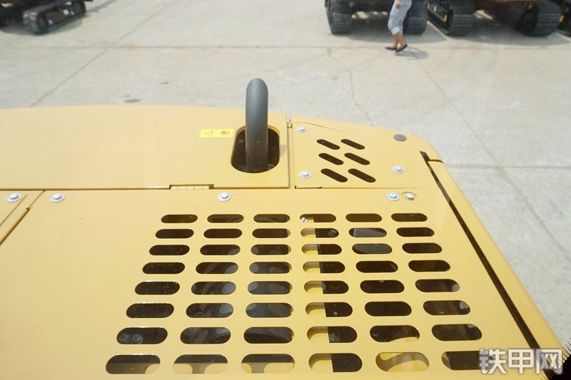 三一重工SY95C挖掘机局部