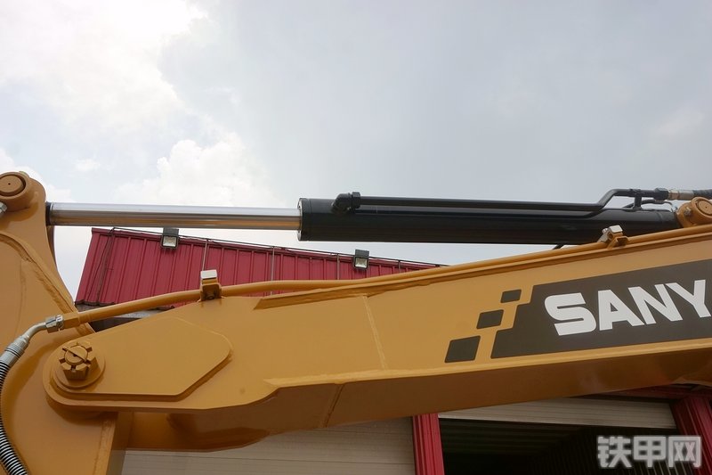 三一重工SY65W挖掘机局部