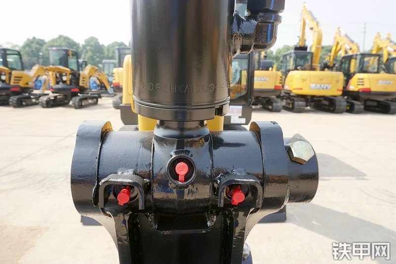 三一重工SY55C挖掘机局部