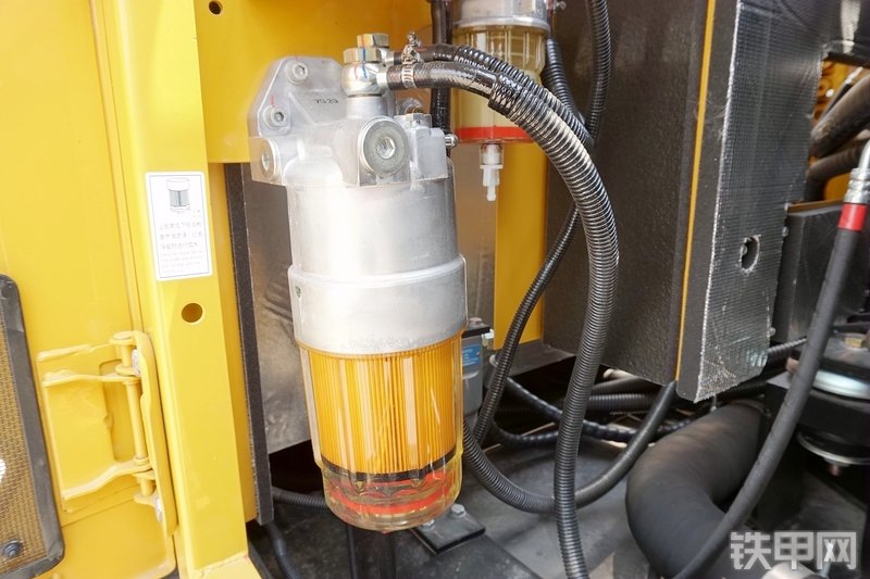 三一重工SY95C挖掘机局部