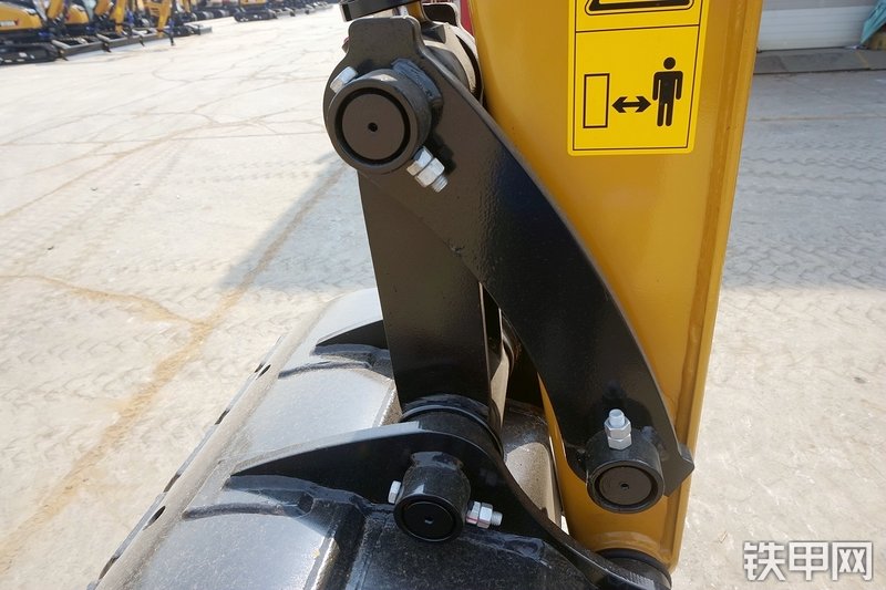 三一重工SY55U挖掘机局部