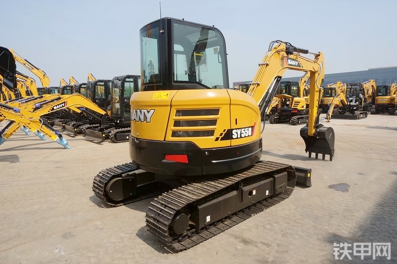 三一重工SY55U挖掘机整机外观