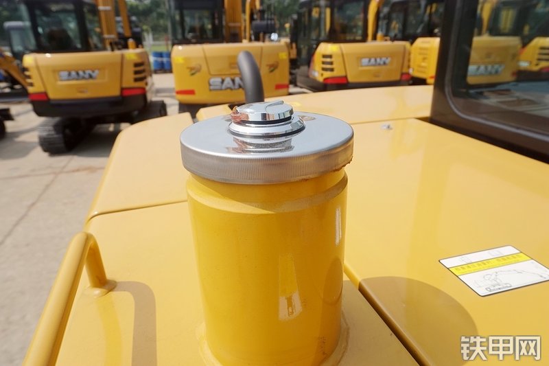 三一重工SY55C挖掘机局部