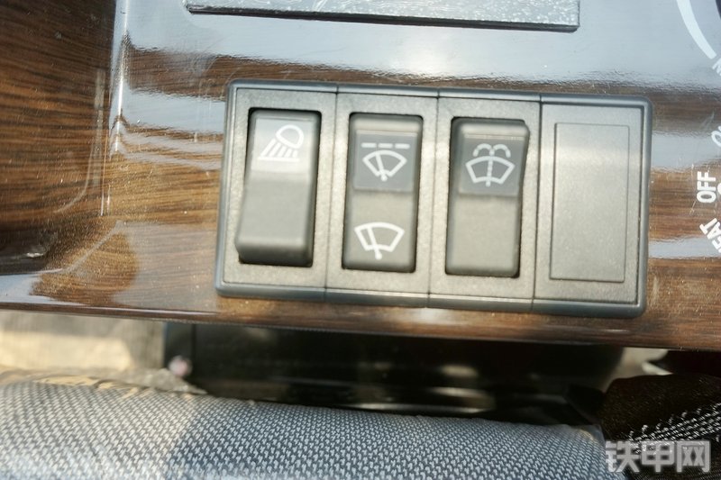 三一重工SY85C挖掘机局部