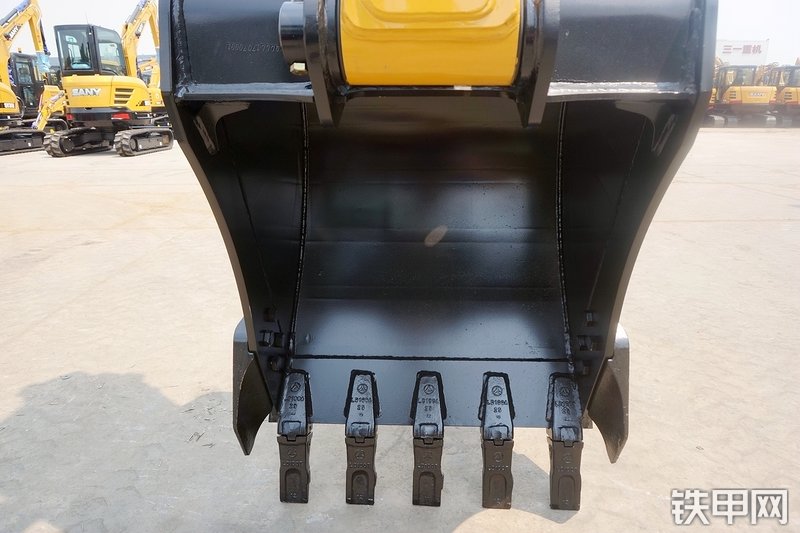三一重工SY85C挖掘机局部