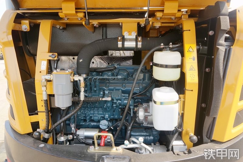 三一重工SY55U挖掘机局部