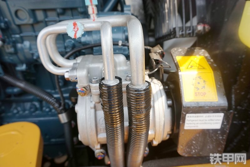 三一重工SY85C挖掘机局部