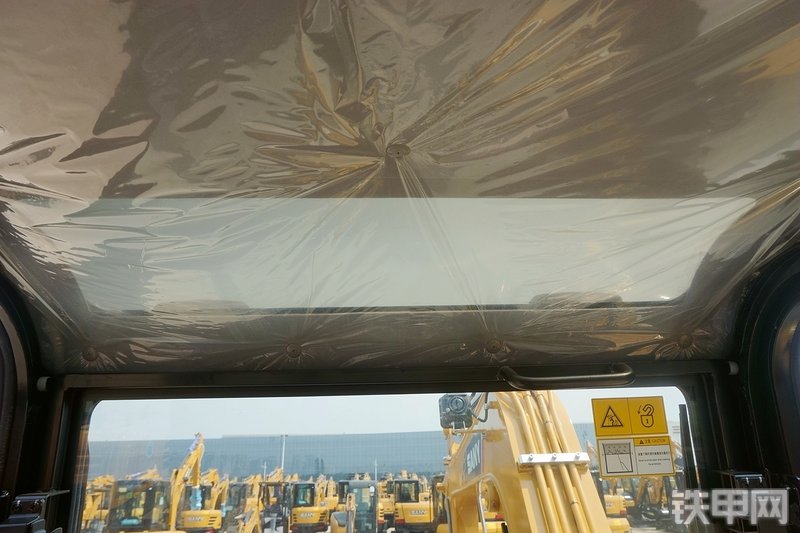 三一重工SY60C挖掘机局部