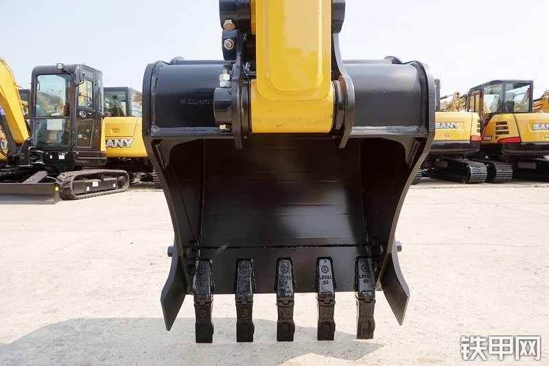 三一重工SY55C挖掘机局部