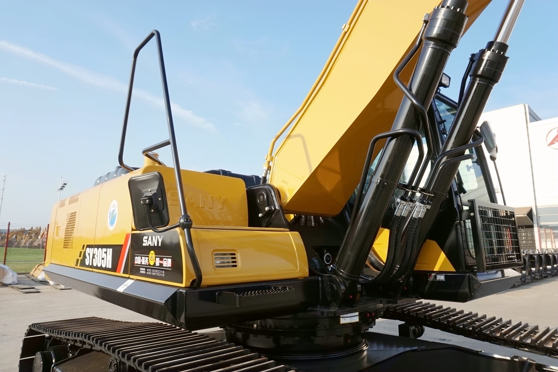 三一重工sy305h挖掘机