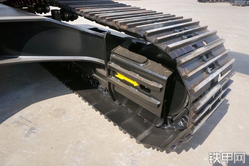 三一重工SY225C挖掘机局部