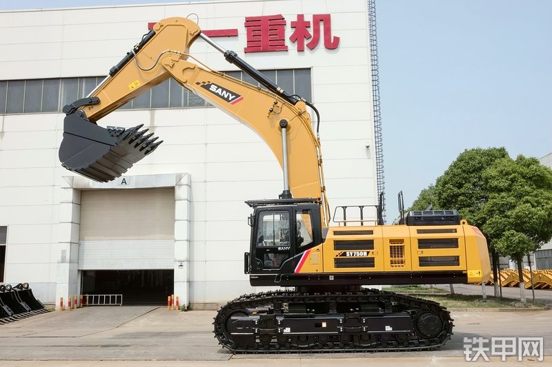 三一重工SY750H-松土器挖掘机整机外观