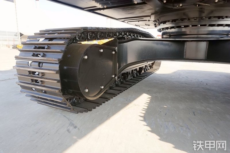 三一重工SY285C挖掘机局部