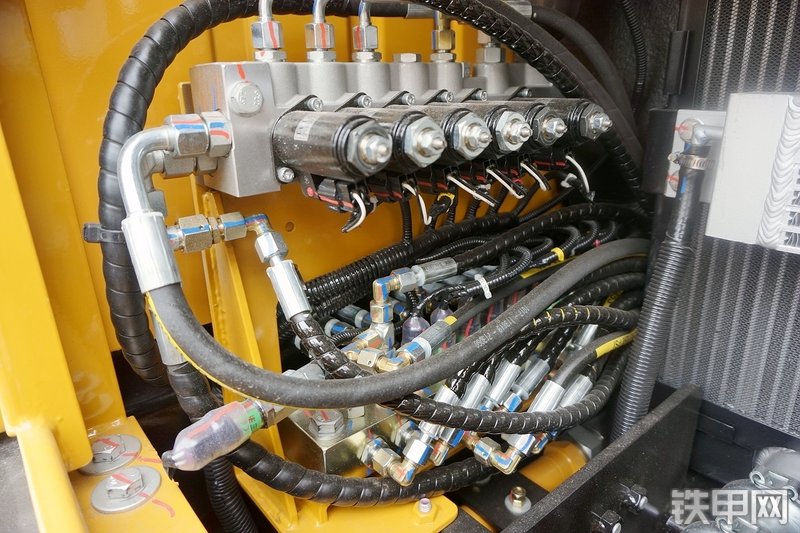 三一重工SY115C挖掘机局部