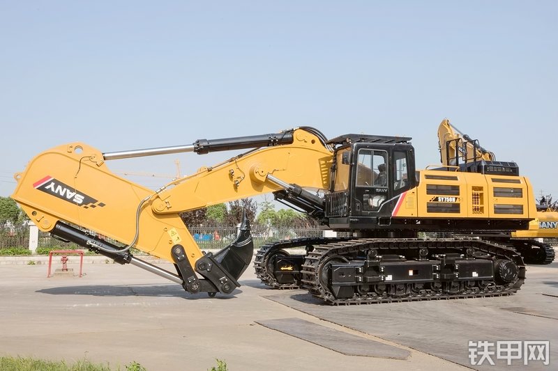 三一重工SY750H-松土器挖掘机整机外观