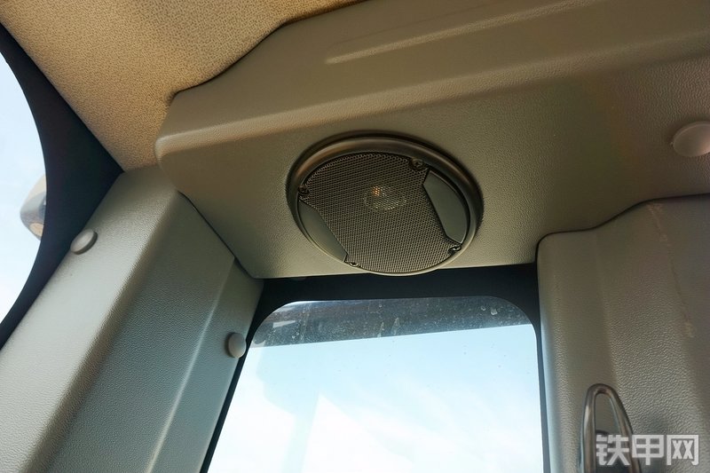 三一重工SYL956H5装载机局部