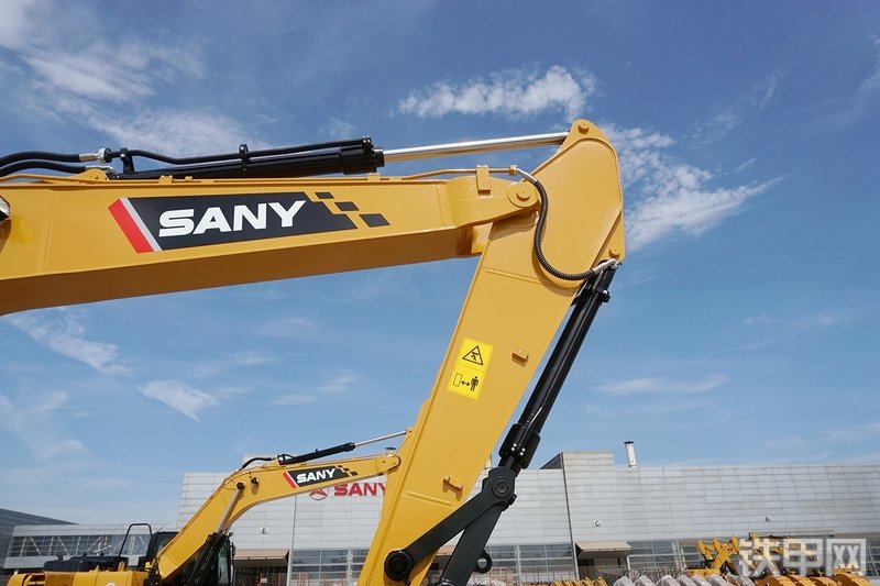 三一重工SY195C挖掘机局部