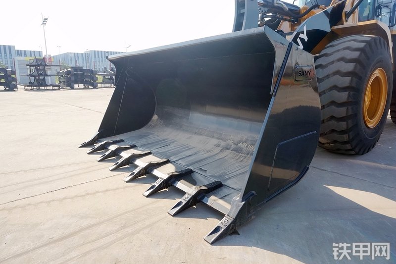 三一重工SYL956H5装载机局部