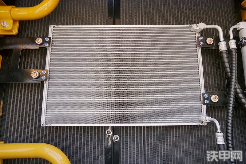 三一重工SY195C挖掘机局部