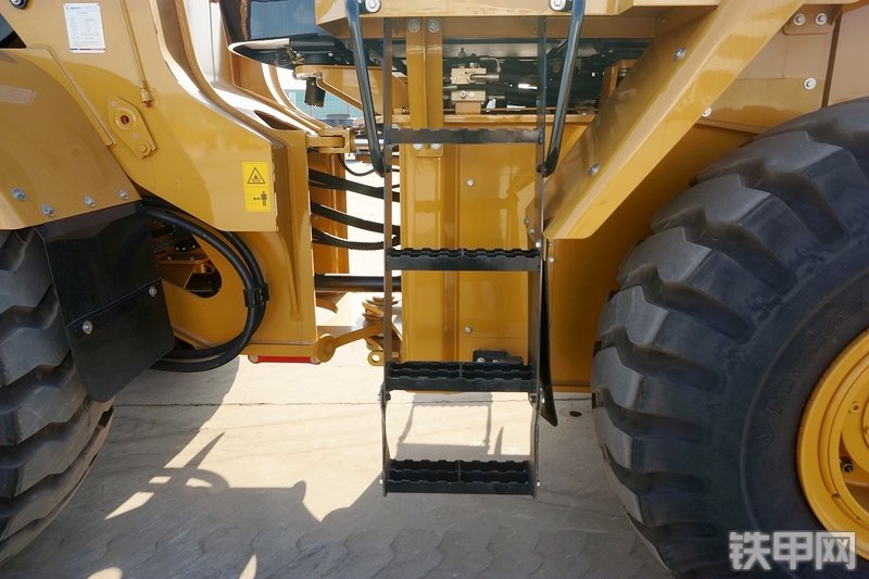 三一重工SYL956H5装载机局部