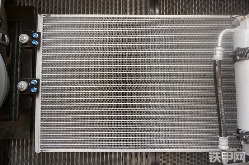 三一重工SY115C挖掘机局部