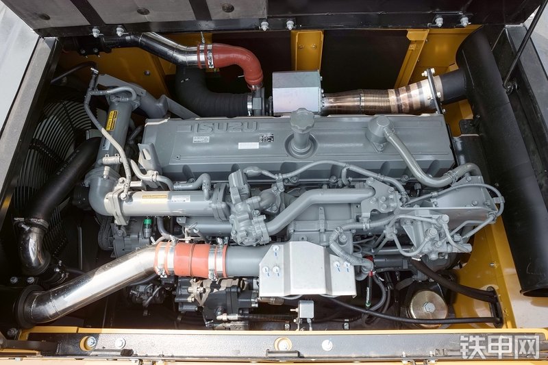 三一重工SY750H-松土器挖掘机局部