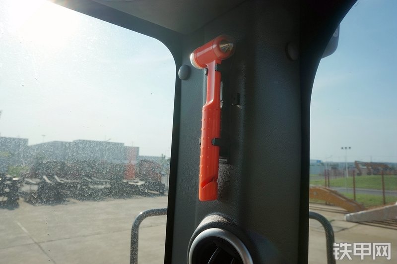 三一重工SYL956H5装载机局部