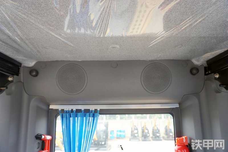 三一重工SY155W挖掘机局部