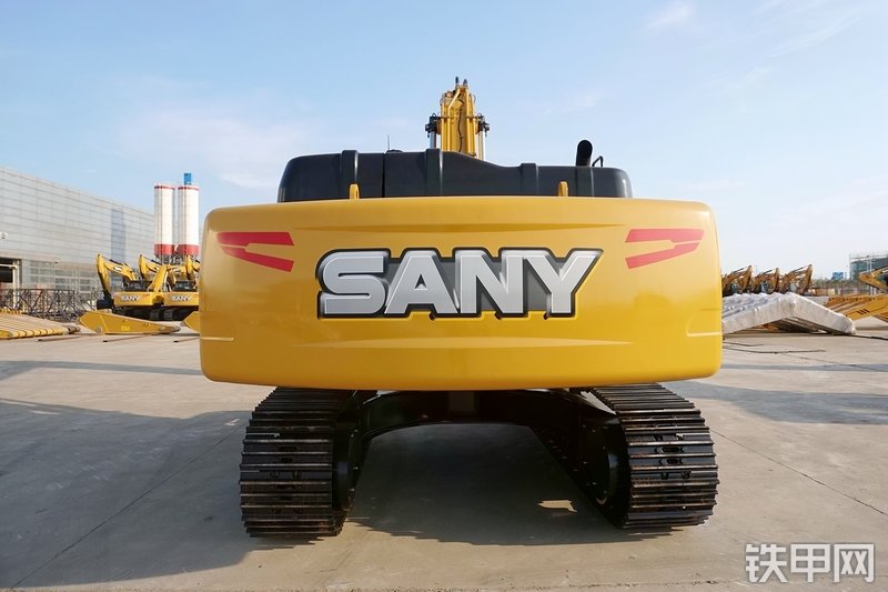 三一重工SY305H挖掘机整机外观