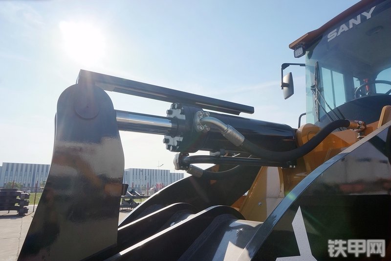 三一重工SYL956H5装载机局部