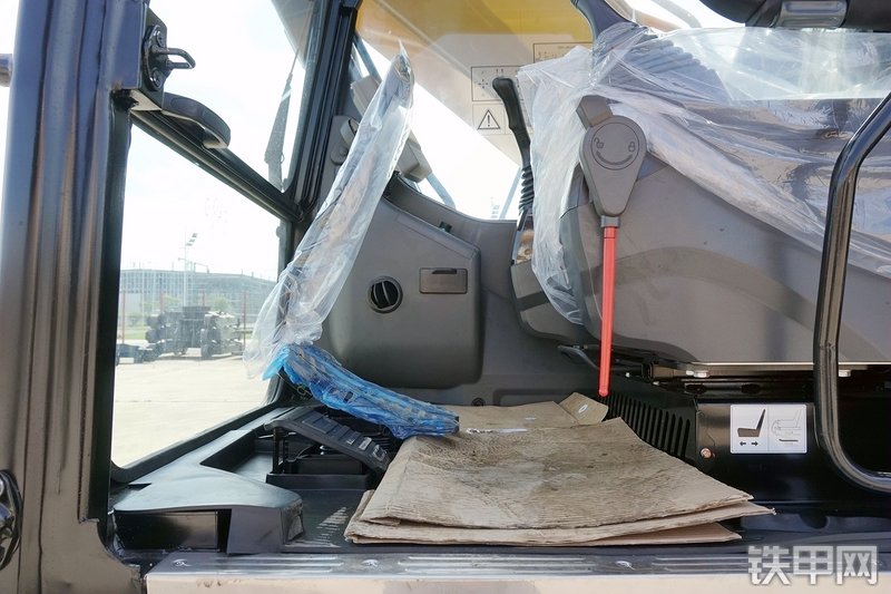 三一重工SY195C挖掘机局部